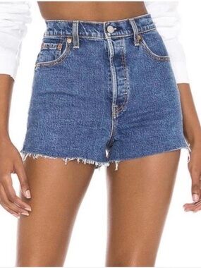 LEVIS *NWT RIBCAGE SHORTS SUPER HIGH RISE SLIM THROUGH HIP | Sz: 25